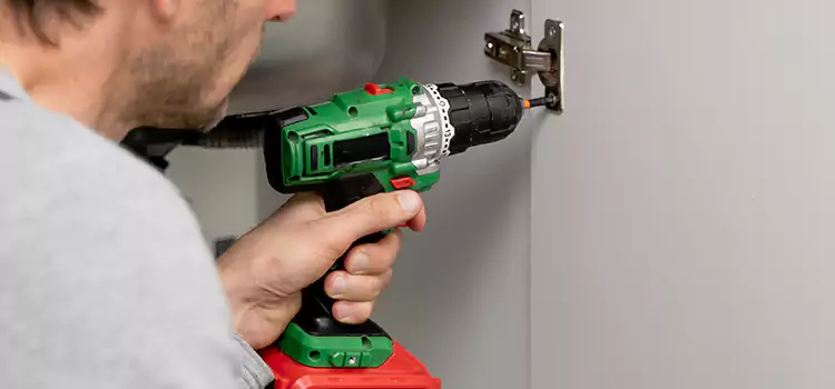 Commercial Door Hinge Repair Kingston