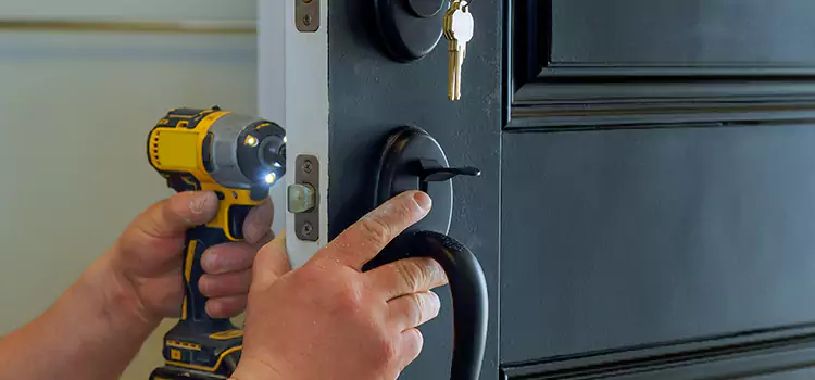 Commercial Door Lock Installation Kingston